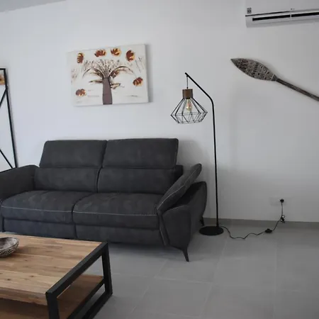 Le Gallion Apartment